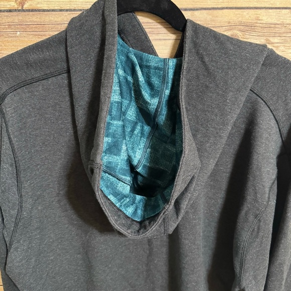 Men’s Lululemon dark gray sweater - Picture 2 of 7